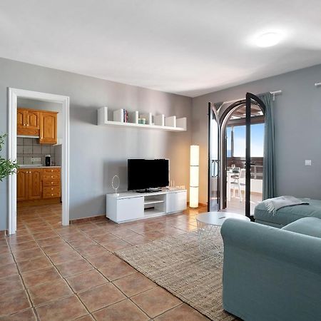 Apartamentos La Estrella III Playa Blanca  Eksteriør billede