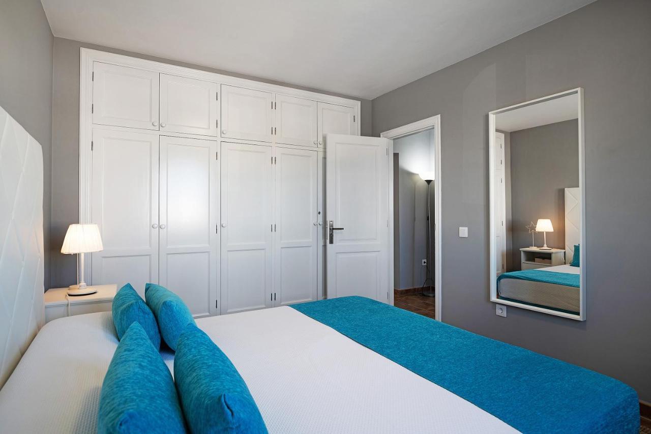 Apartamentos La Estrella III Playa Blanca  Eksteriør billede