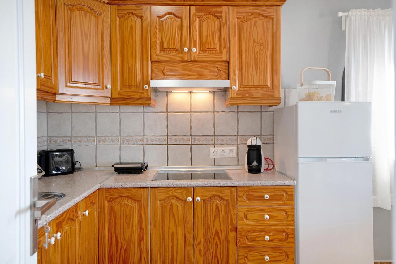 Apartamentos La Estrella III Playa Blanca  Eksteriør billede