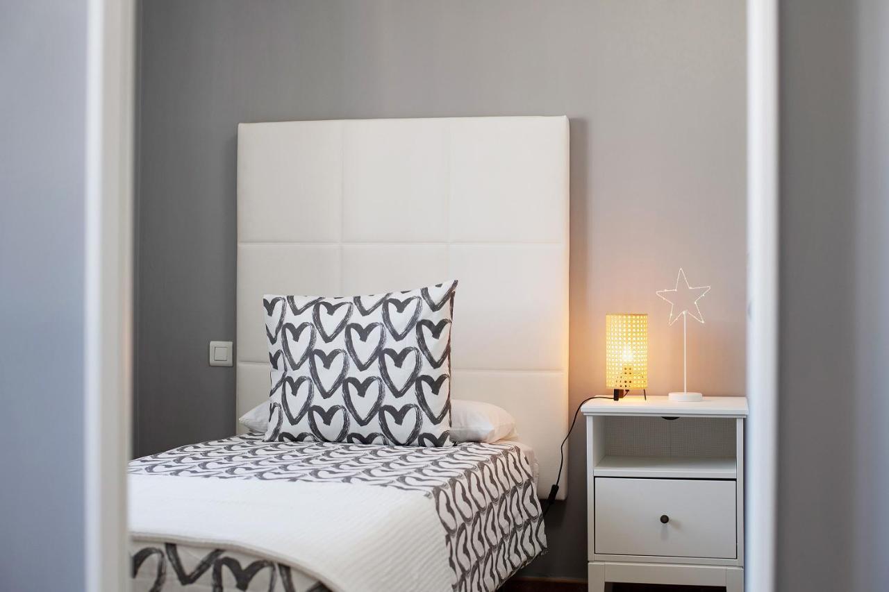 Apartamentos La Estrella III Playa Blanca  Eksteriør billede